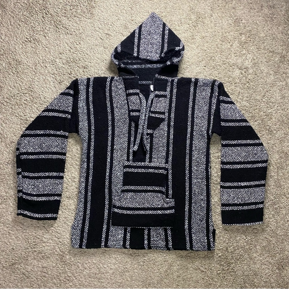 Unisex Mexican Poncho Hoodie Pullover Size Small Artesanias Sweater Multicolor
